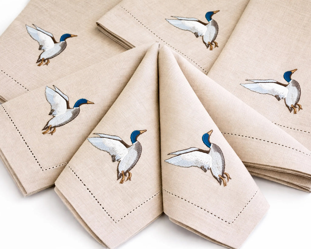 Set of 4 Cotton Dinner Napkins Embroidered Bird Design