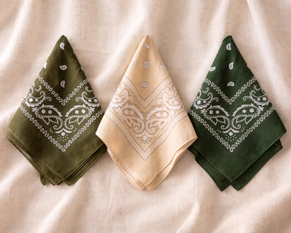 Embroidered Cotton Bandana with Personalized Name and Paisley Design