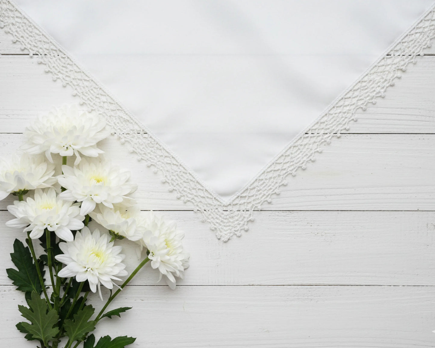 White Plain Lace Cotton Handkerchiefs 