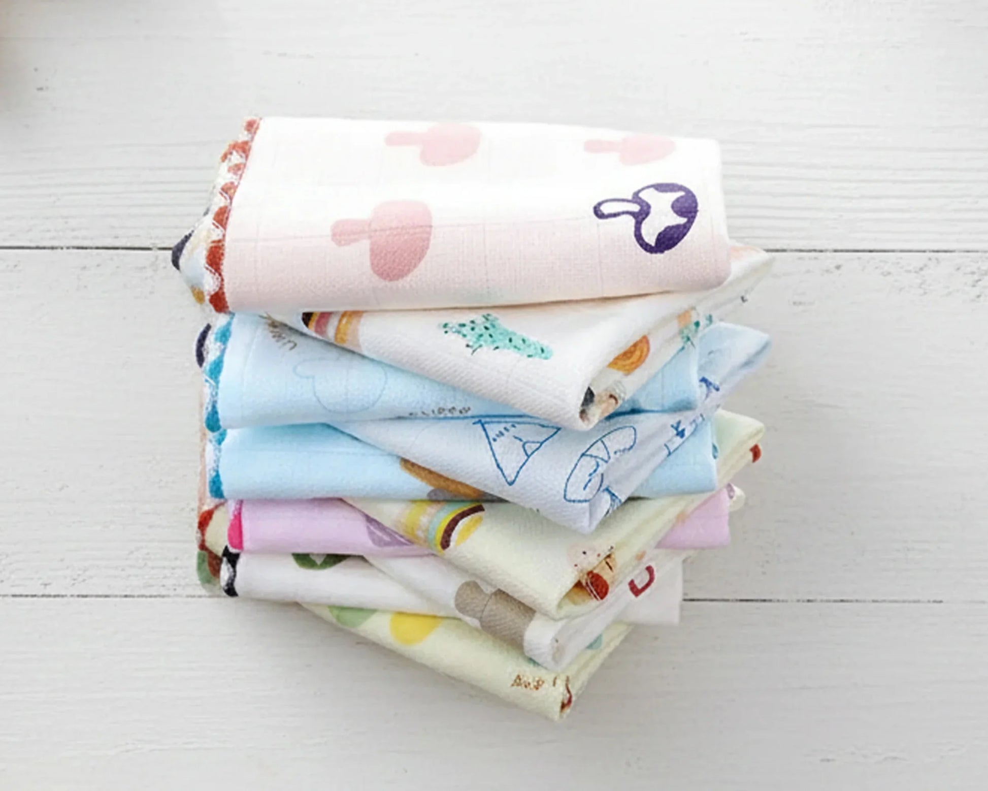 scalloped edge cotton kids 6 printed hanky 